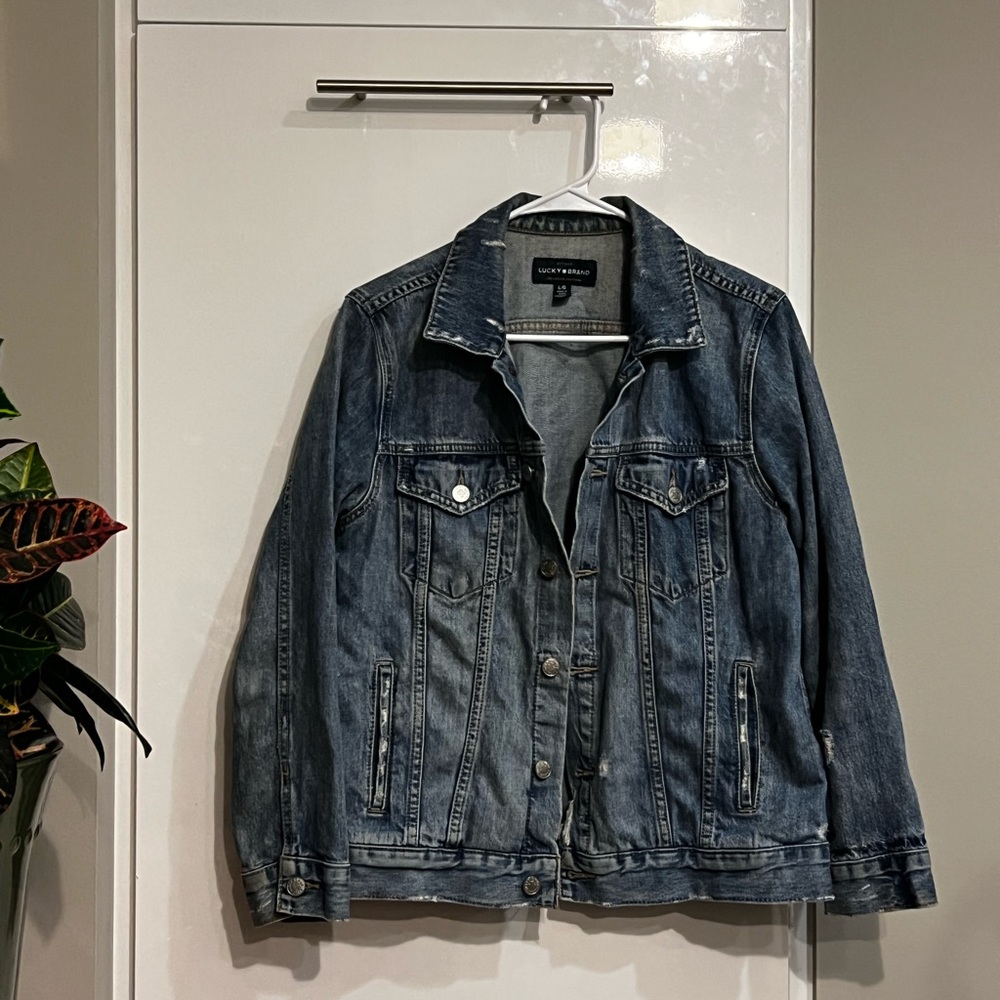 Distressed Jean jacket lucky brand
